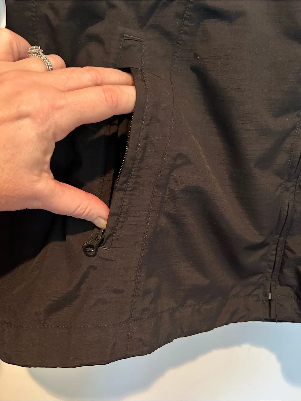 The North Face Women’s Black Hooded Raincoat Sz Small